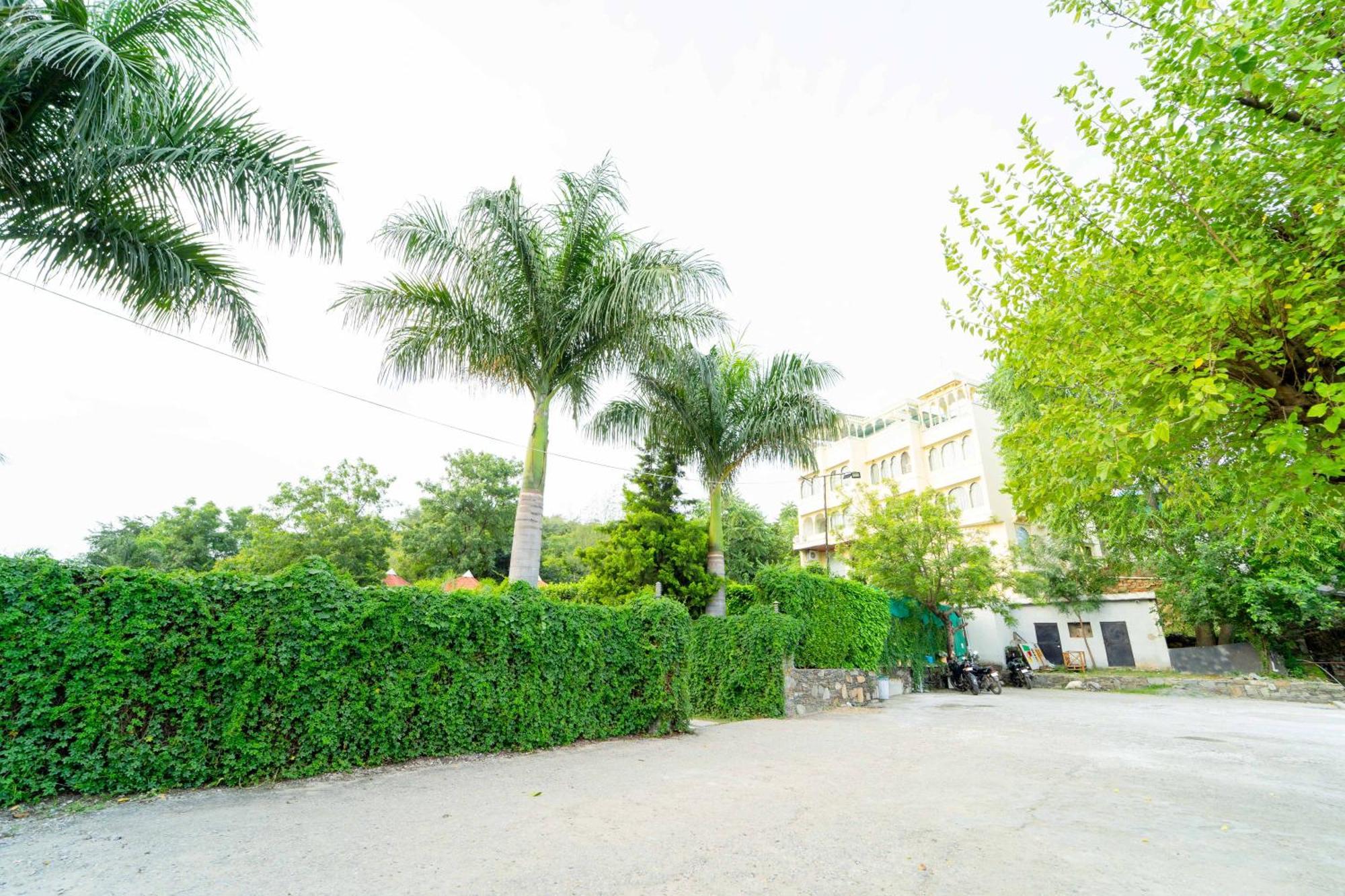 Hotel Treebo The Aravali Getaway à Udaipur Extérieur photo